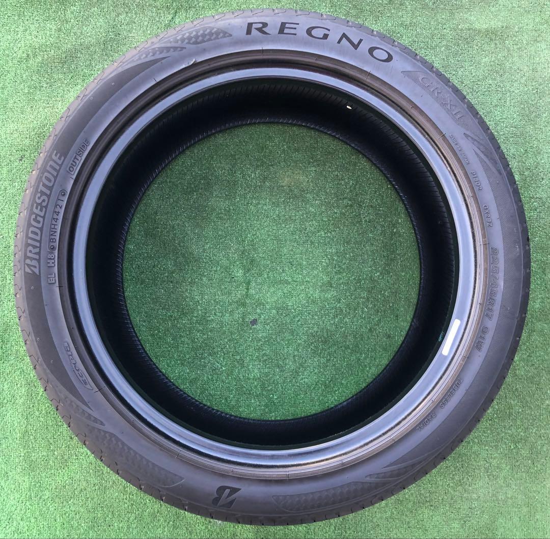 たっちゃん 225/45 R17 REGNO GRX-II