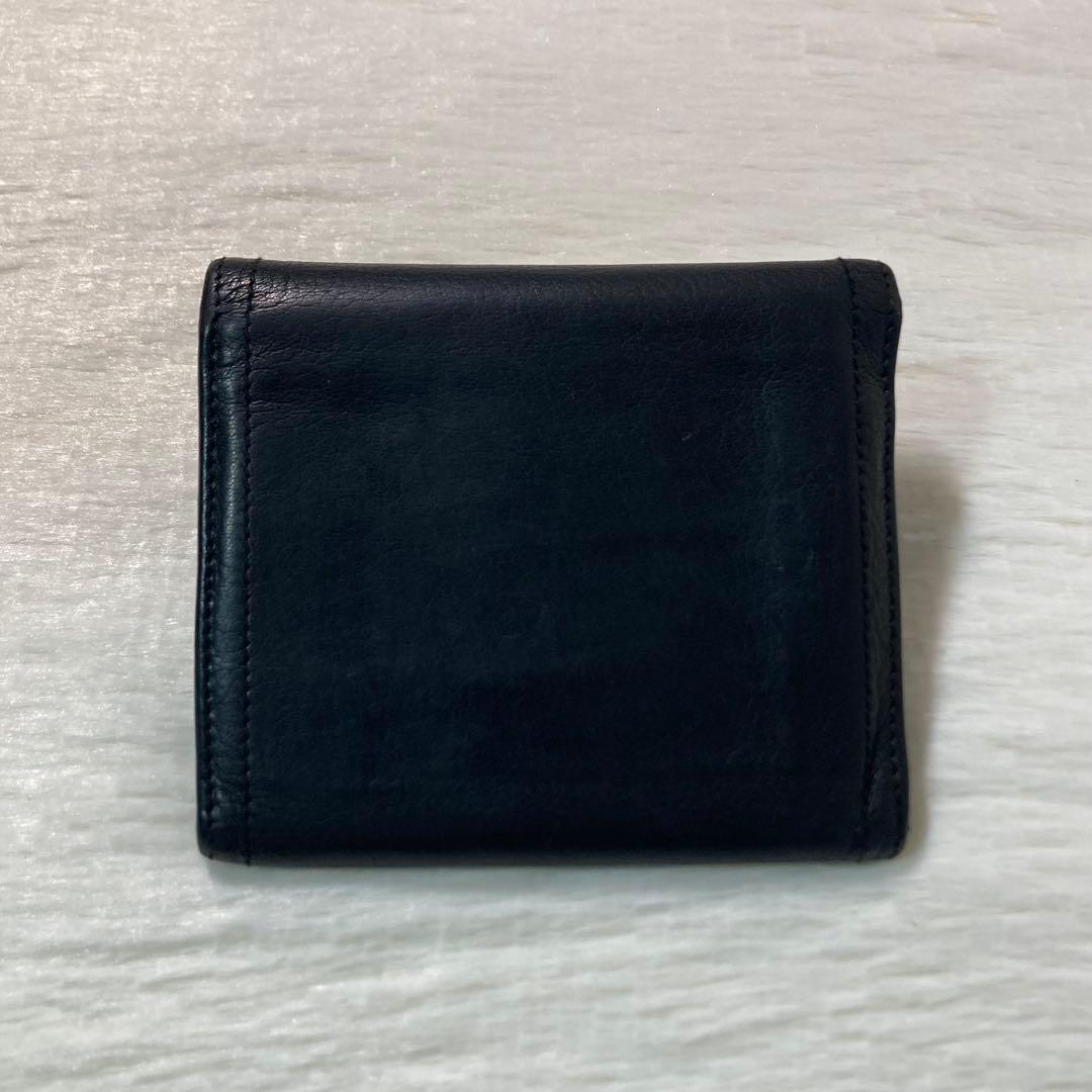 早い者勝ち　PRADA プラダ　二つ折り　三つ折り　財布　コンパクト　黒　レザー