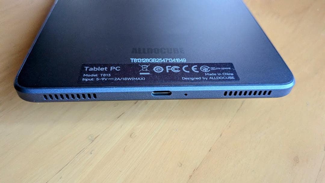 ALLDOCUBE iplay 70 mini pro 128GB ケース付き