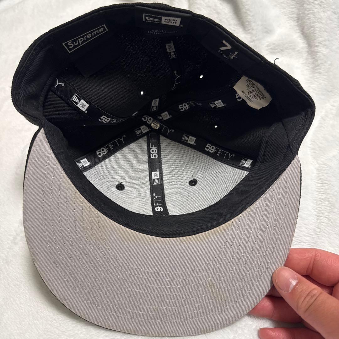 New Era 59FIFTY ブラックキャップsupreme Sロゴ