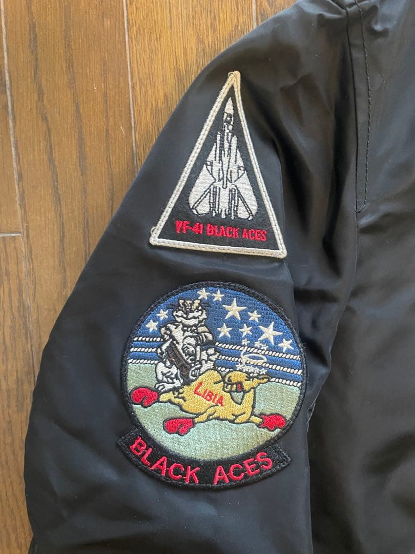 AVIREX フライトジャケット VF-41 L-2A BLACK ACE