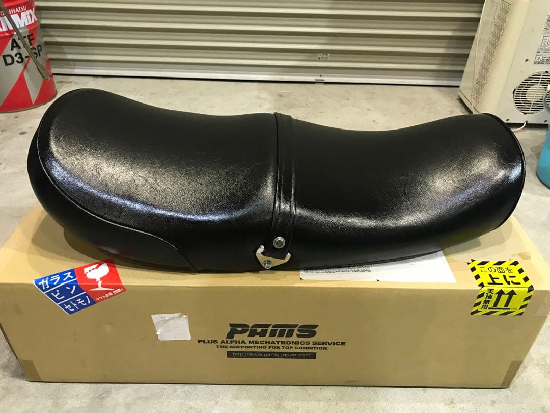 フォーカス　パムス　PAMS 鞍シート　　Z1 Z2 KZ