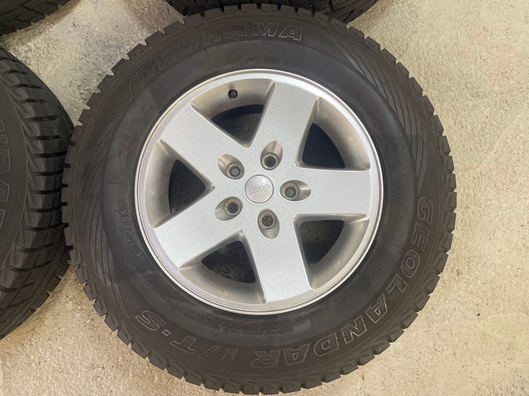 近隣格安配送❗️直接引取可 jeep純正ホイール 4本 スタッドレスタイヤ付
