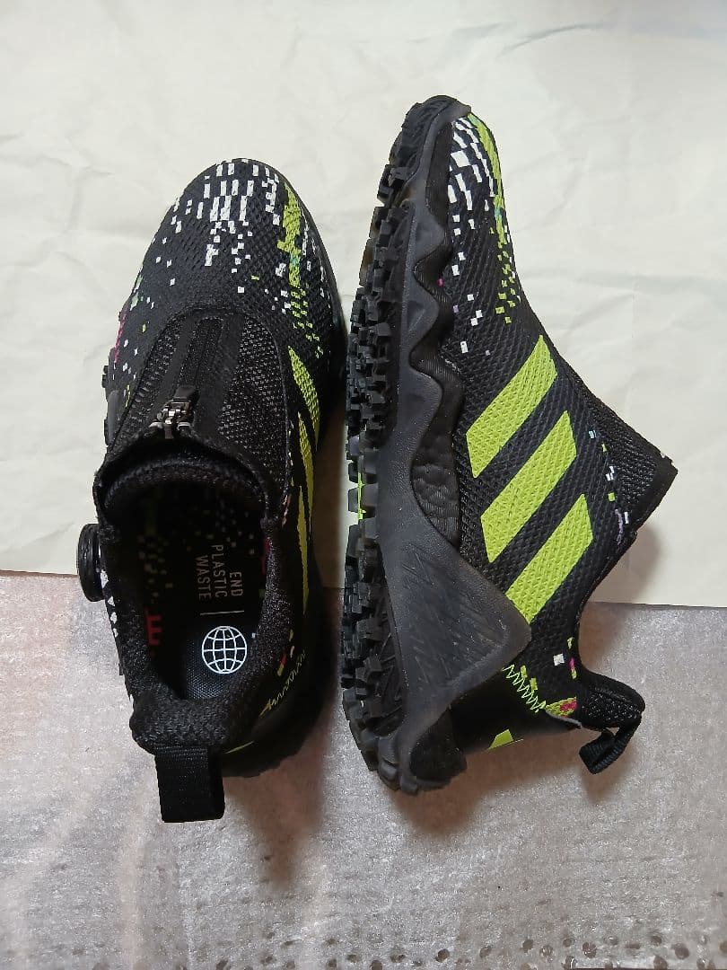 アディダス レディースゴルフシューズ ブラック/グリーンBOOSTサイズ23cm