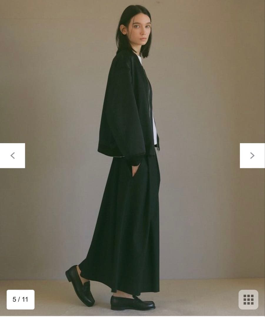 【美品】23区　5525gallery　ウールストレッチフレアスカート　黒　M