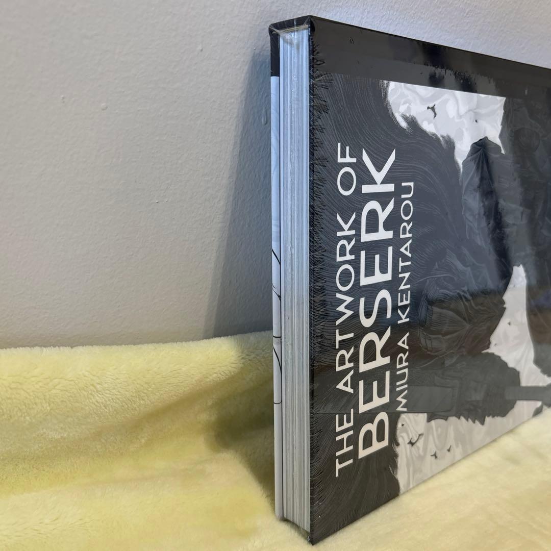 値下げしました！ベルセルク 公式『THE ARTWORK OF BERSERK』