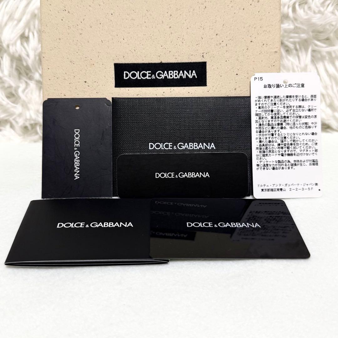 極美品 ドルチェ＆ガッバーナ パイソン 二つ折り財布 L字ファスナー