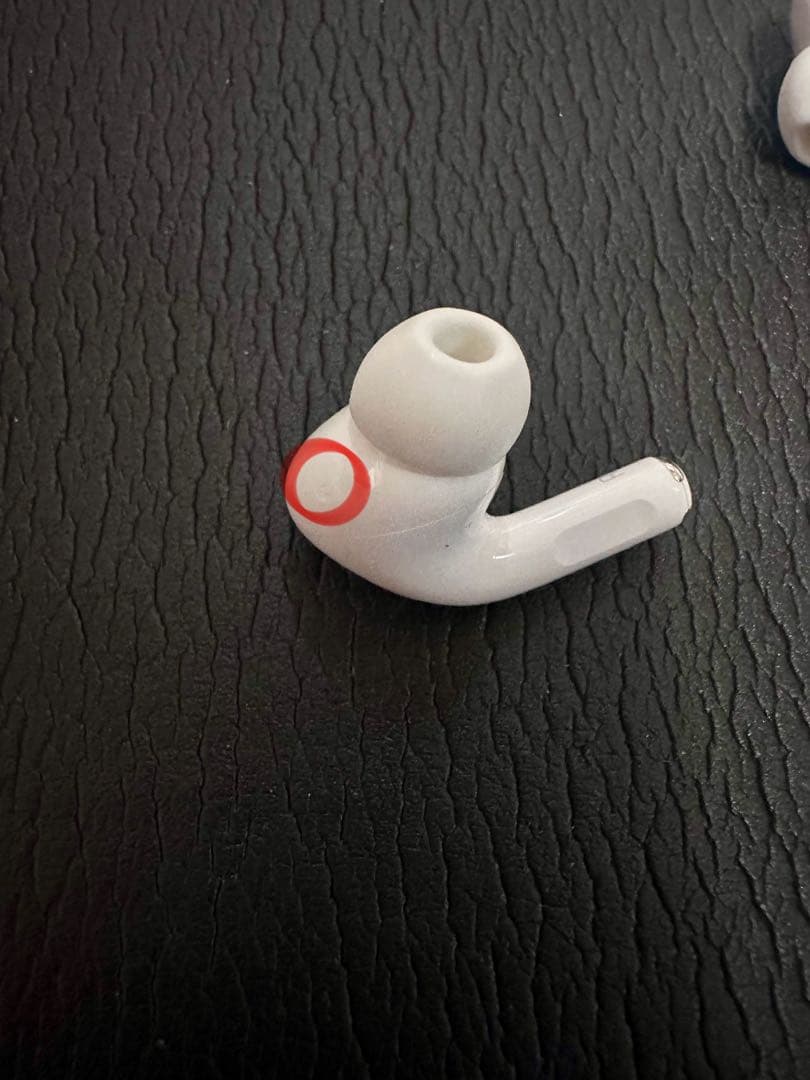 イヤホン APPLE AirPods Pro MWP22J/A