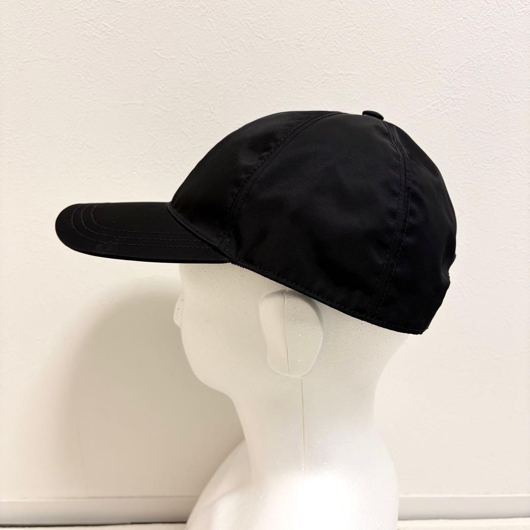 【極美品】プラダ RE-NYLON ベースボールキャップ ブラック 三角ロゴ
