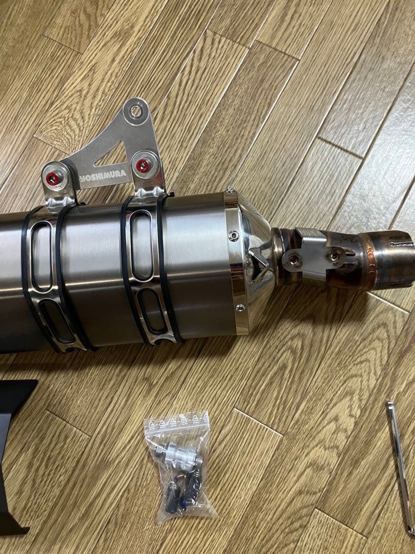CRF1000L アフリカツィン用　ヨシムラ　スリップオンマフラー
