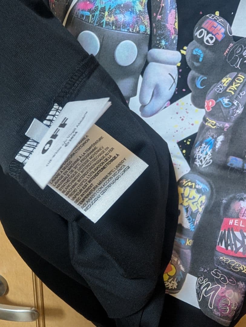 Off-White コラボ Tシャツ ブラック