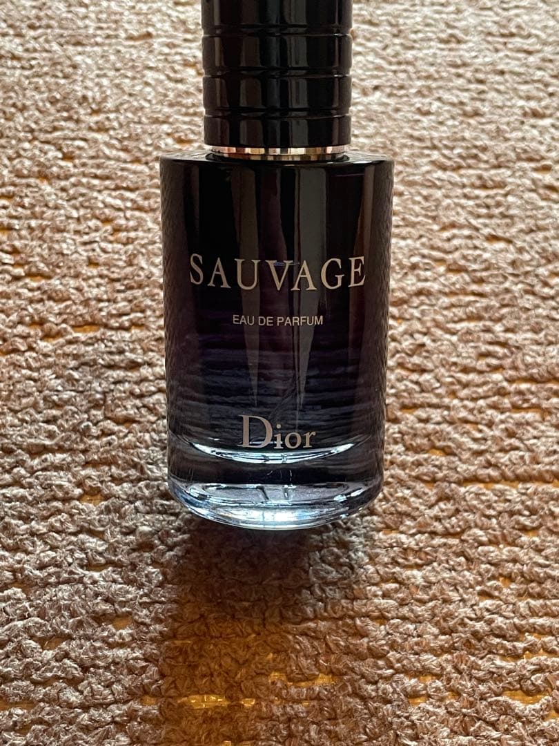 「キースケ出品」 SAUVAGE Eau de Parfum 60ml