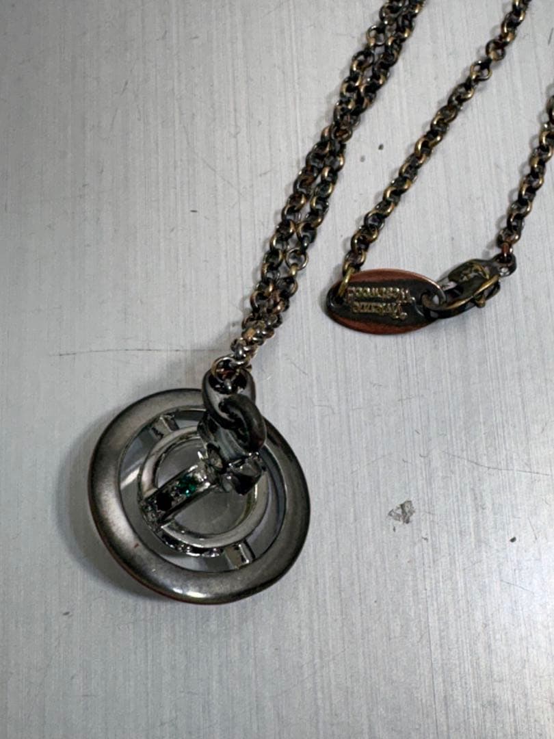 Vivienne Westwood/ヴィヴィアンウエストウッド オーブ ネックレ