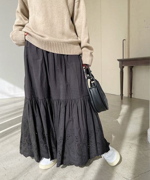【Spick and Span】エンブロイダリーレーススカート 黒 サイズ38