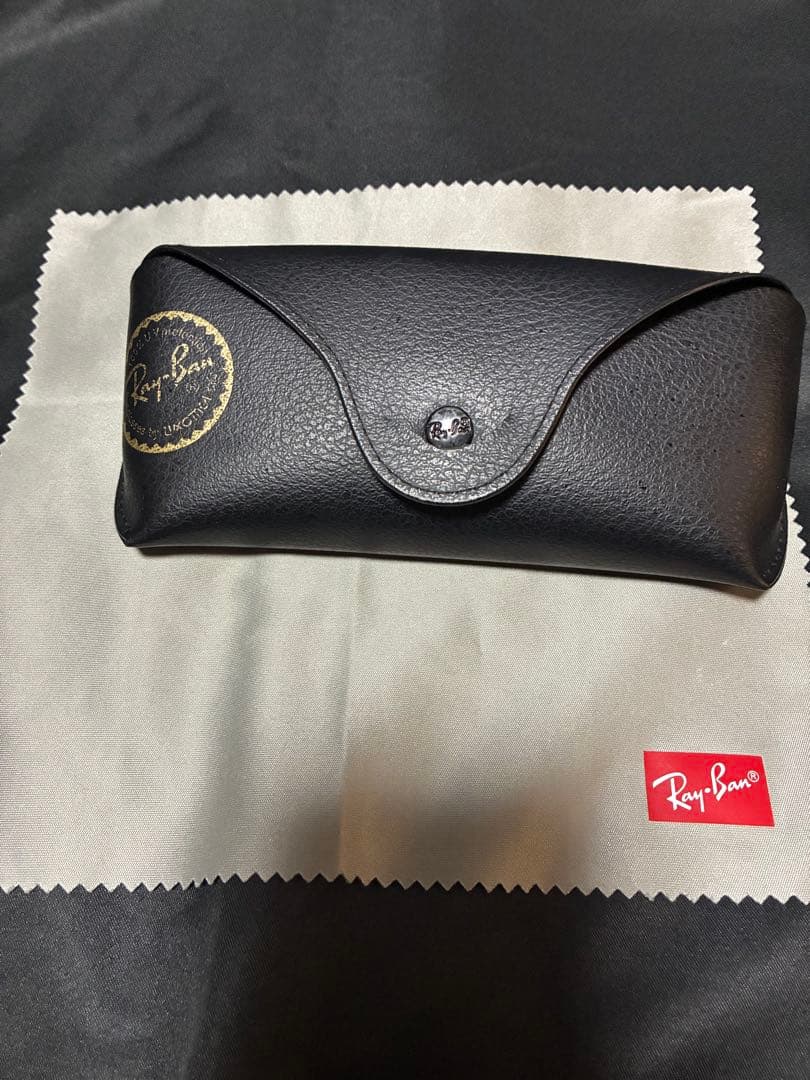 Ray-Ban ブラック ラウンドサングラス