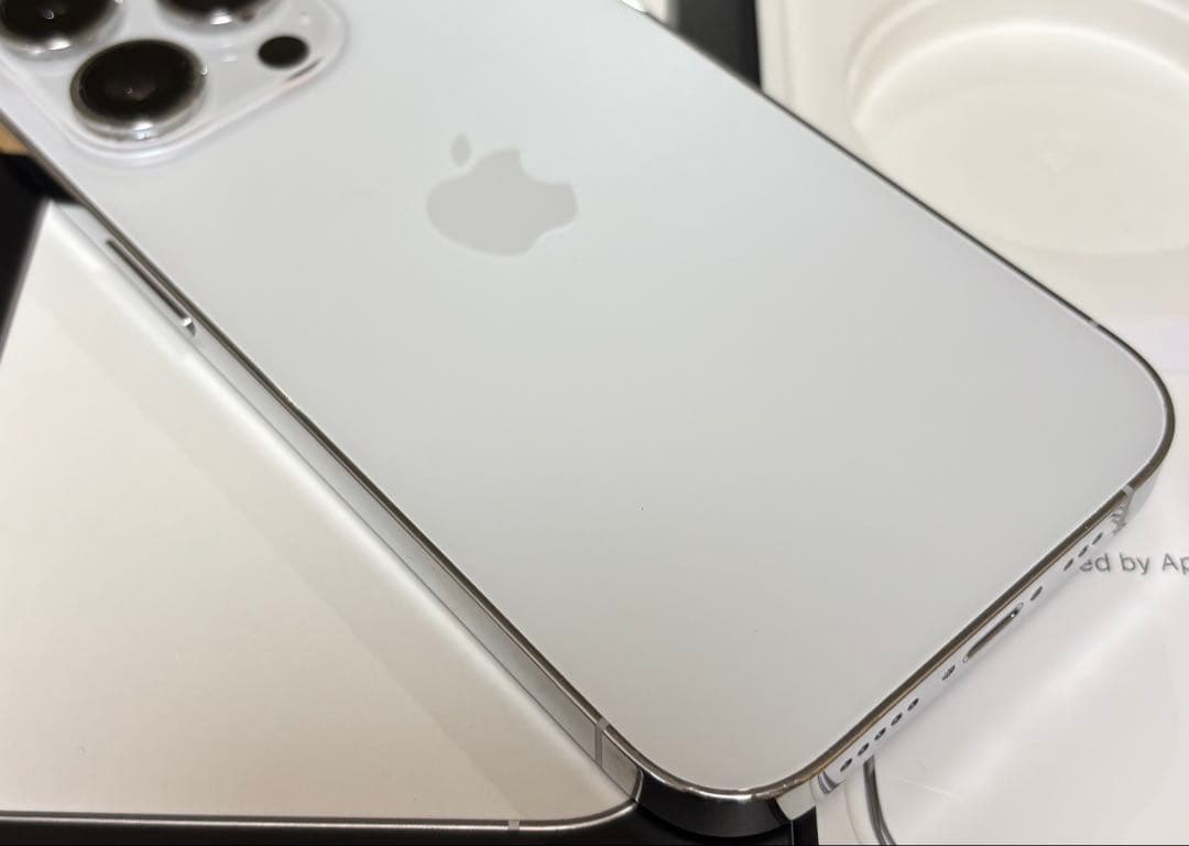 【海外版】iPhone 14 PRO 128GB シルバー　新品バッテリー