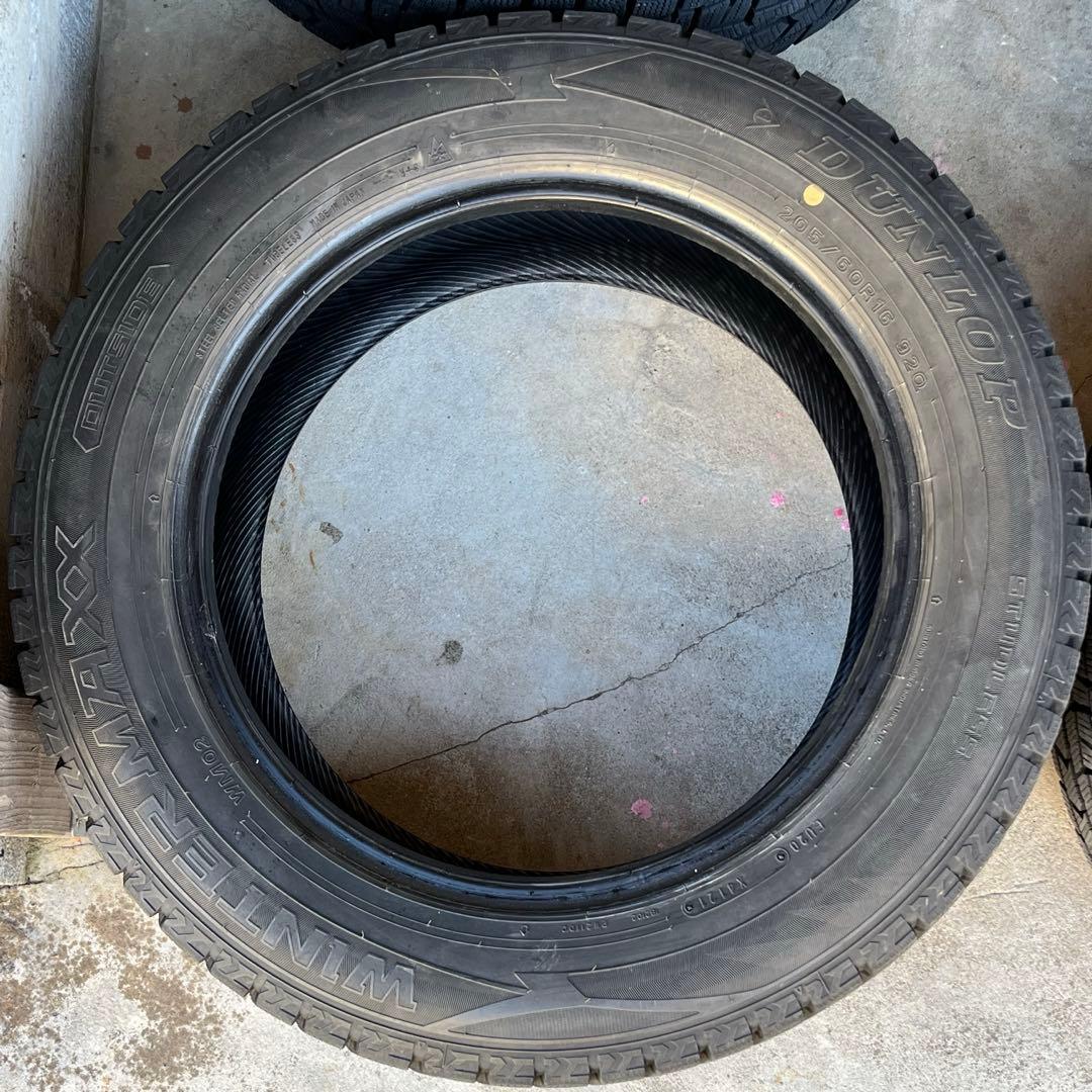 205/60r16 スタッドレスタイヤ 4本