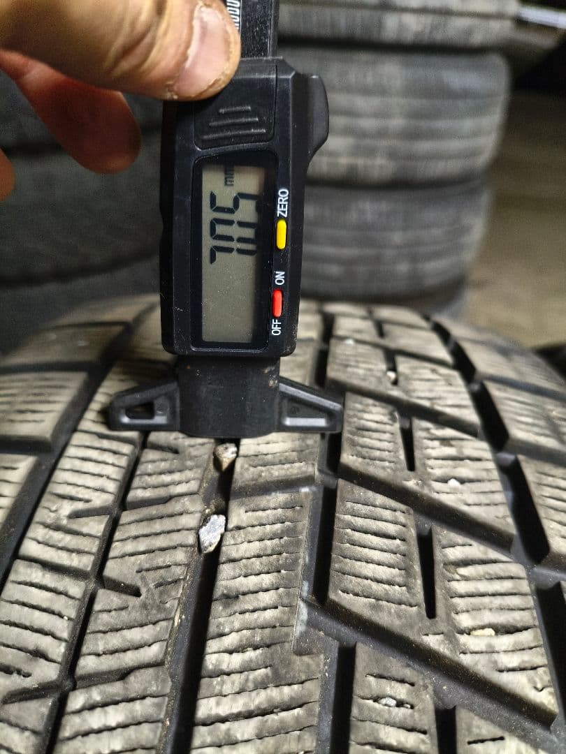 225/45R18 YOKOHAMA ice GUARD IG60 4本