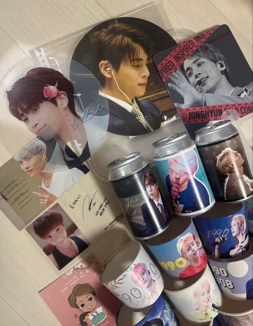 SHINee ジョンヒョン カップホルダー うちわ ペンカフェ