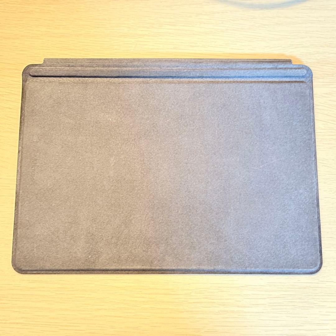 y*w様 美品 Surface Go2 4GB/64GB Windows11 充