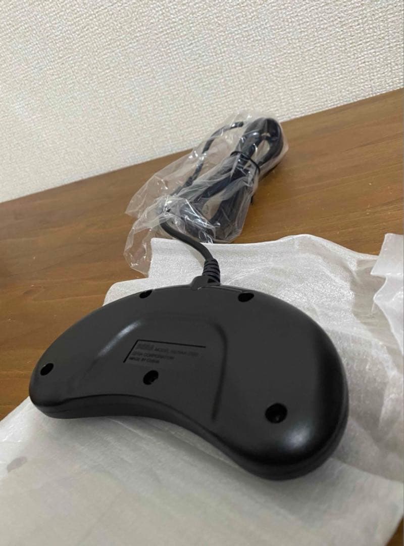 【新品未使用】ファイティングパッド　6B メガドライブミニ　コントローラー