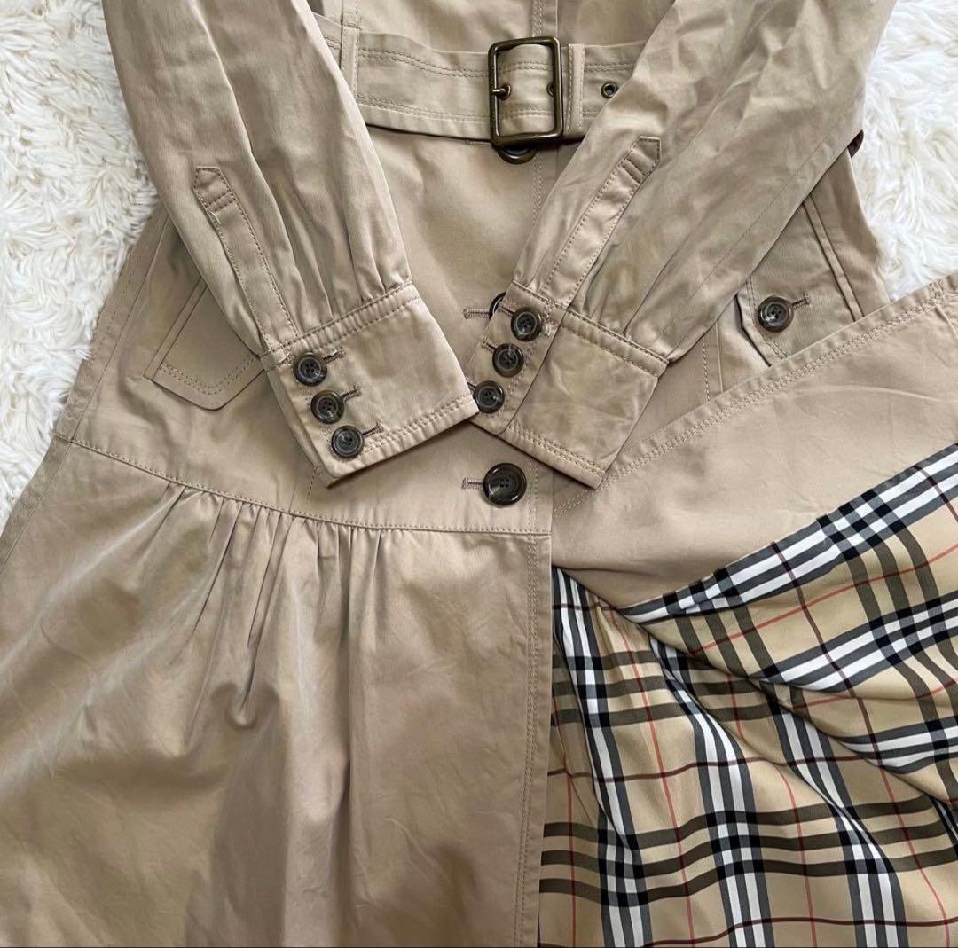 BURBERRY BLUE LABELトレンチコートベージュ フレアノバチェック