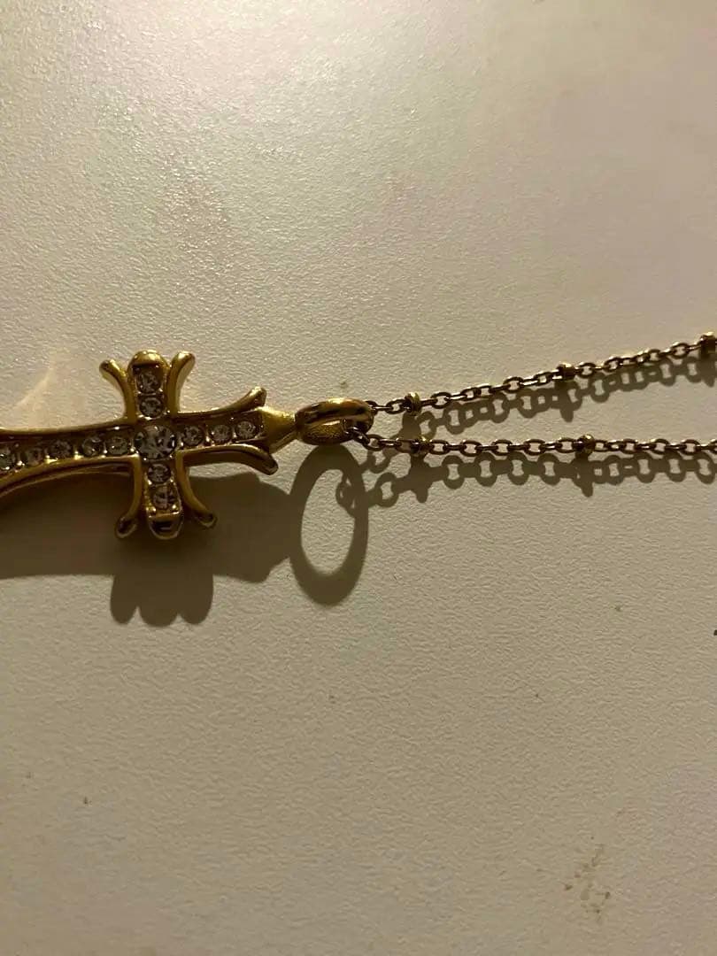 (あページ)金色 十字架 ペンダント ネックレス　ゴールド