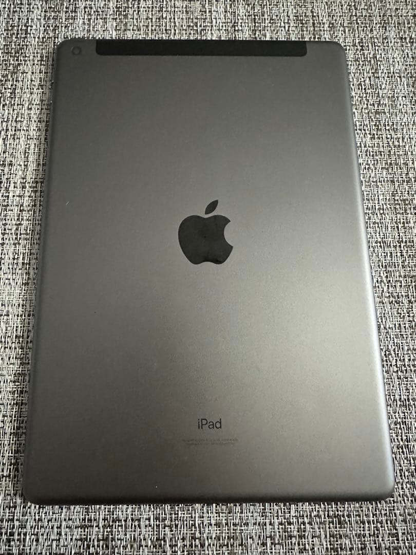 Apple iPad 第9世代 64GB箱・コード付き