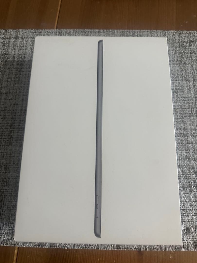 Apple iPad 第9世代 64GB箱・コード付き