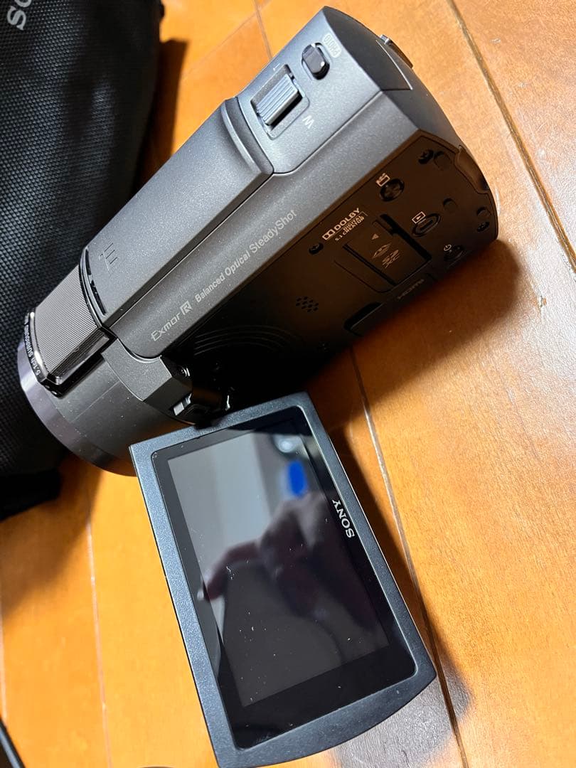 SONY FDR-AX45A ハンディカム 本体2台+予備バッテリー　その他