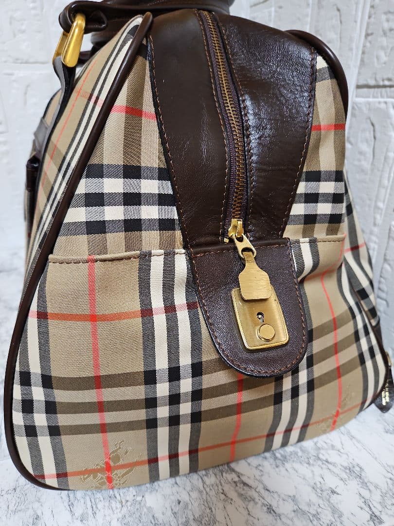BURBERRY(バーバリー)ボストンバッグ⭐︎旧ロゴ