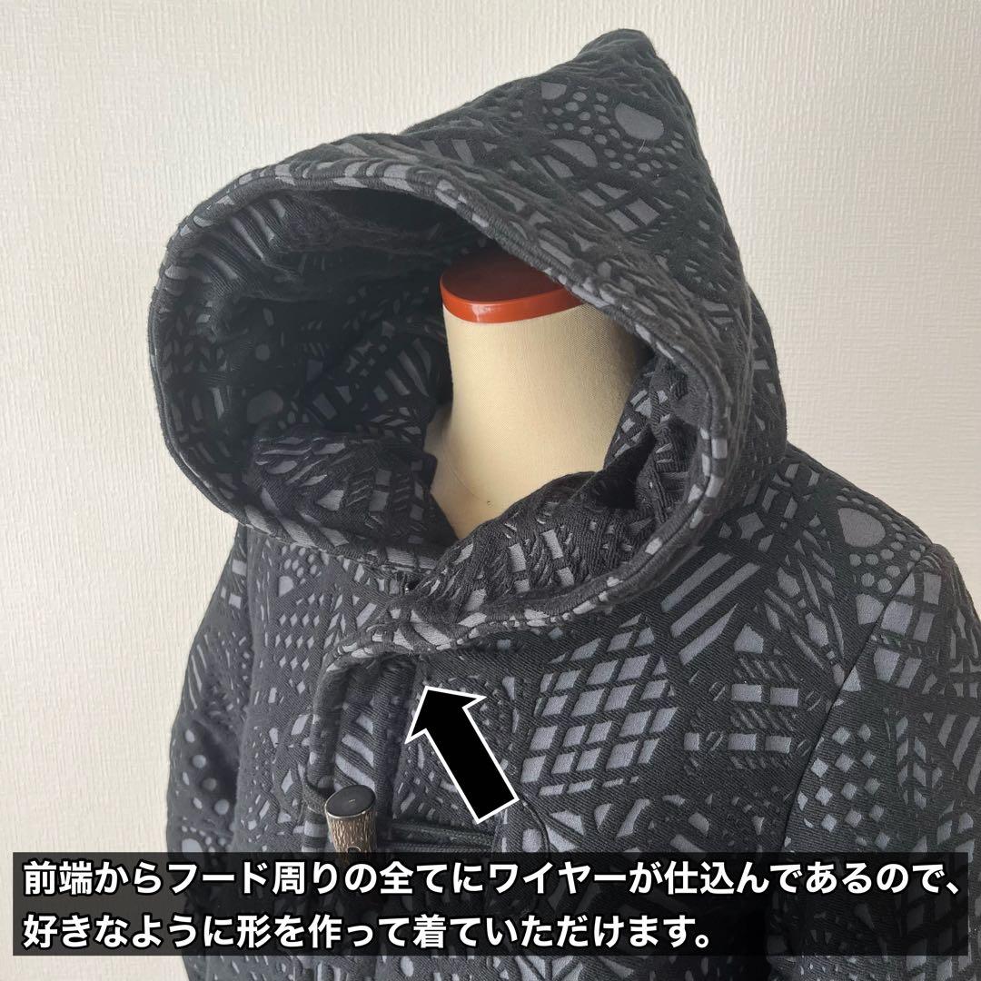 anrealage アンリアレイジ 幾何学柄ダッフルコート