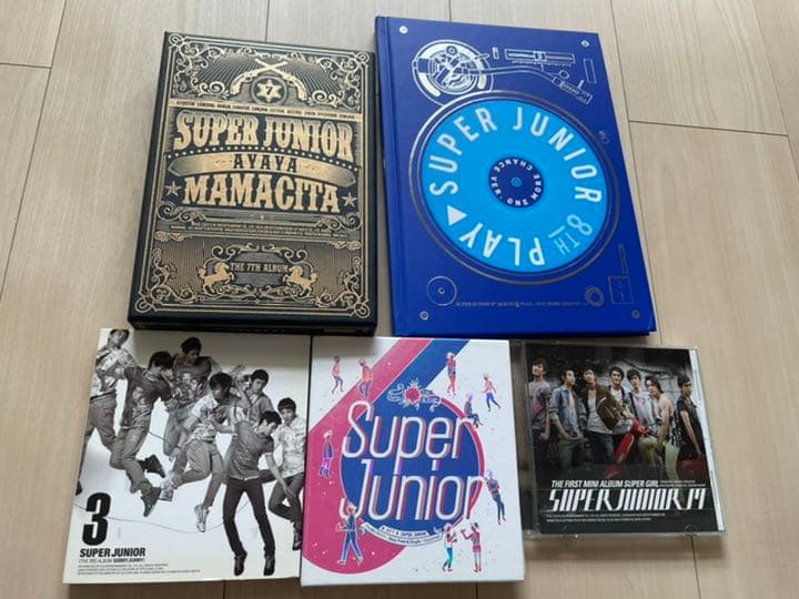 SUPER JUNIOR CDとDVD