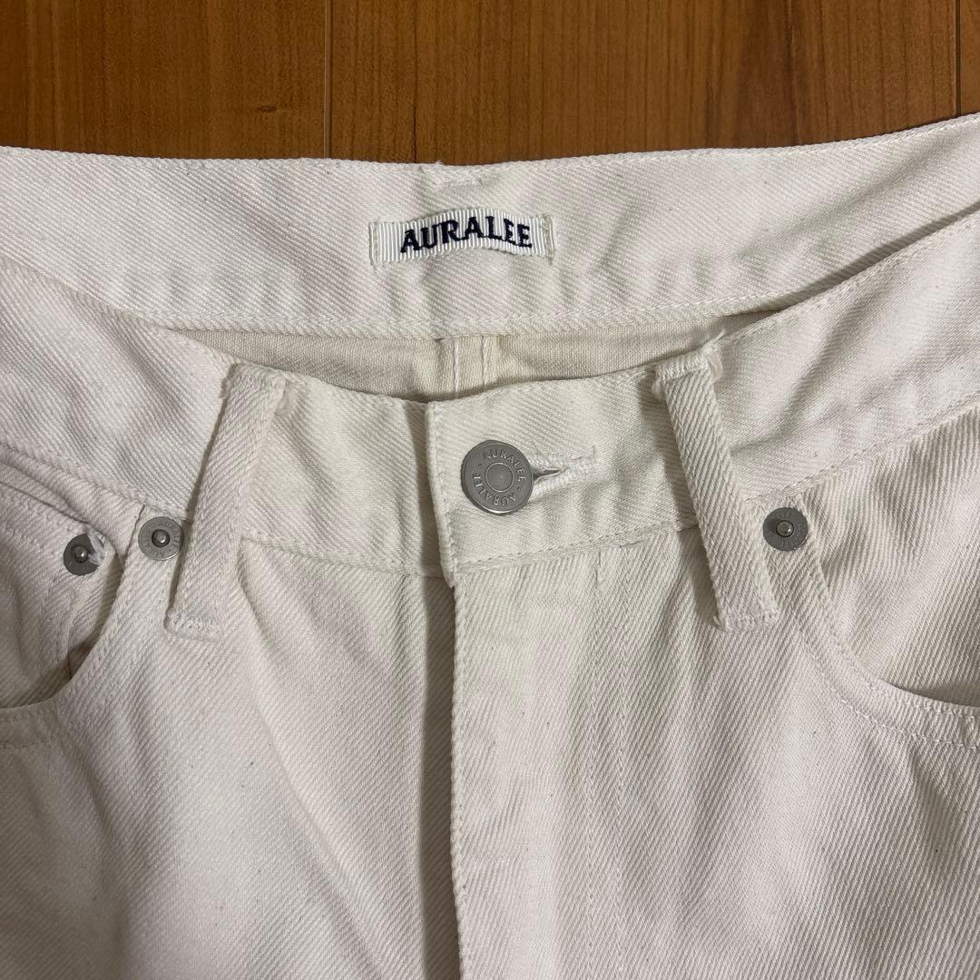 AURALEE デニムパンツ　ホワイト　27