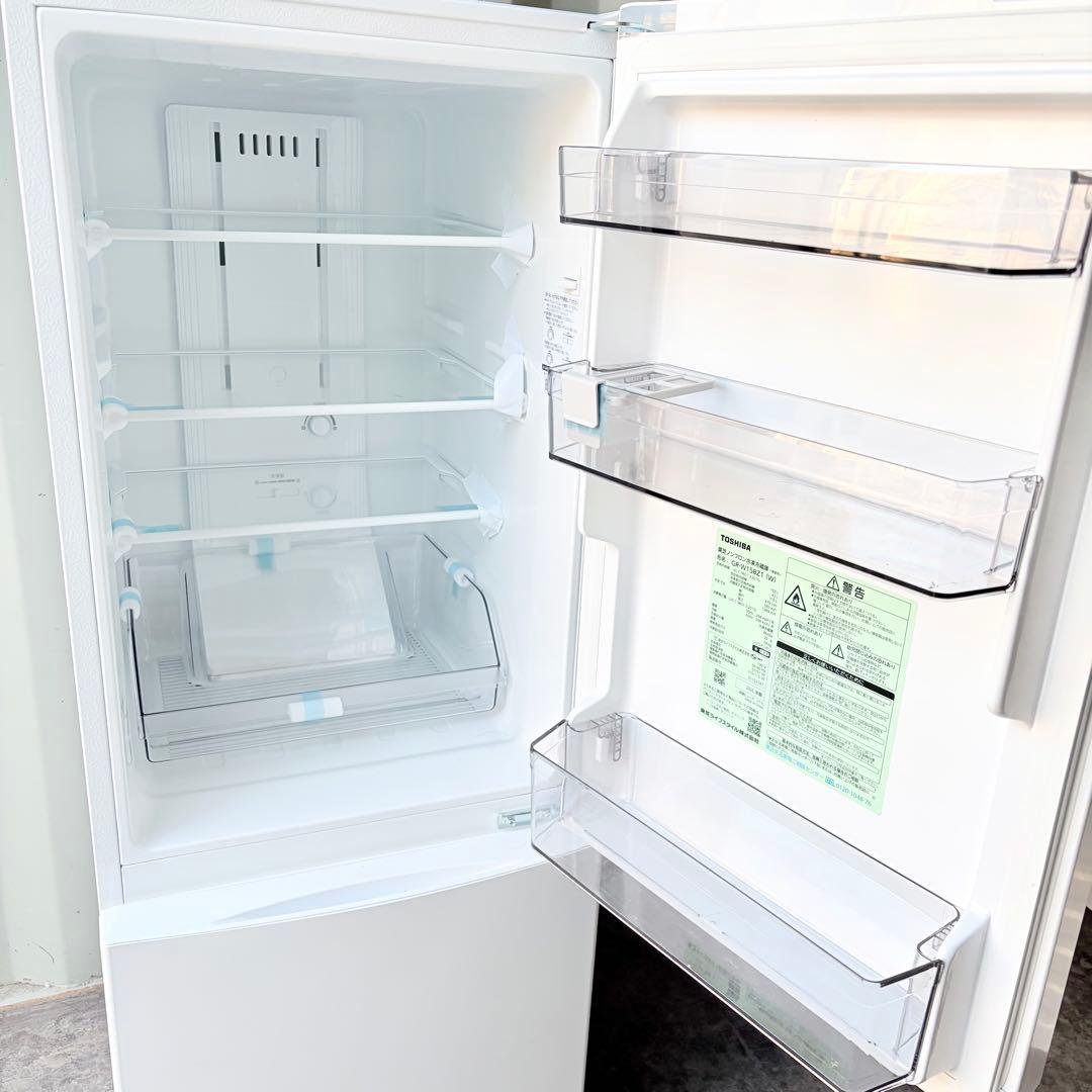 運搬取付無料！ホワイト純正東芝大容量スリムフラットデザイン冷蔵庫！完動超美品！
