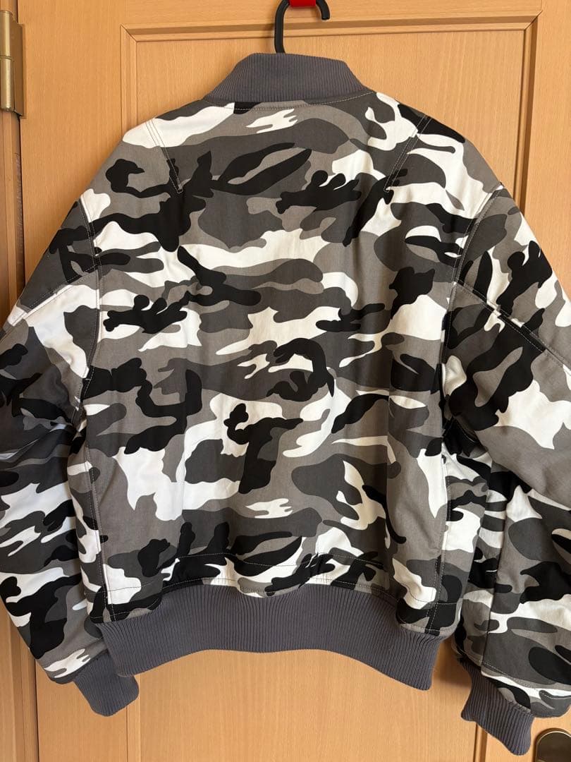 ジャケット・アウター BELVET Camo Reversible MA-1 Jacket