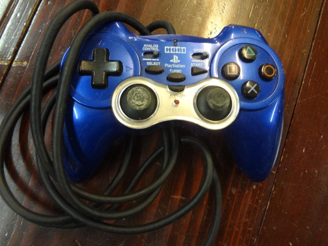 PS2　・箱入り・可動品・ソフト 7本付