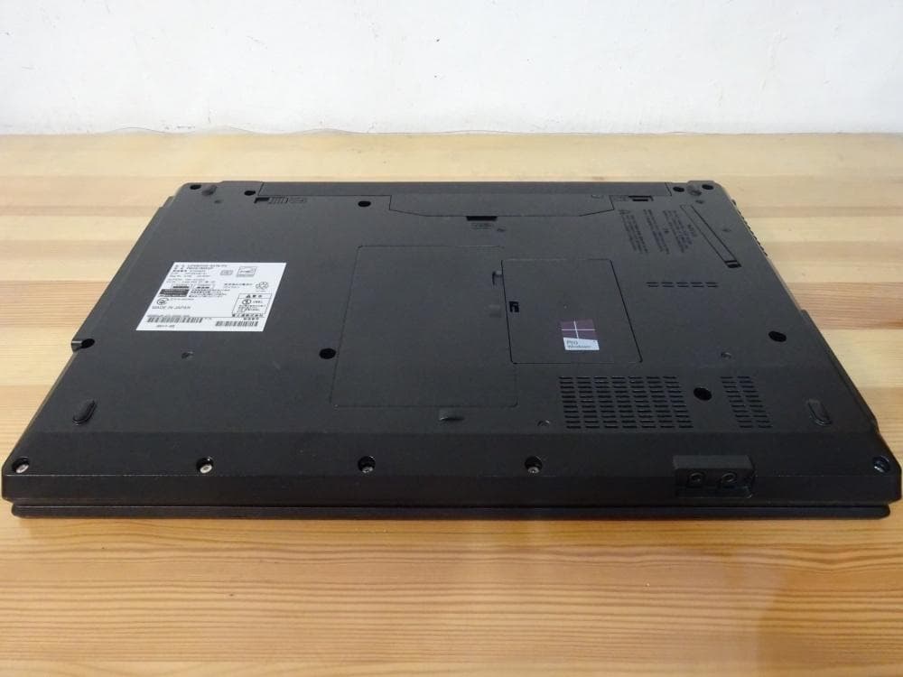 富士通 ノートパソコン LIFEBOOK A576/P/中古特価良品
