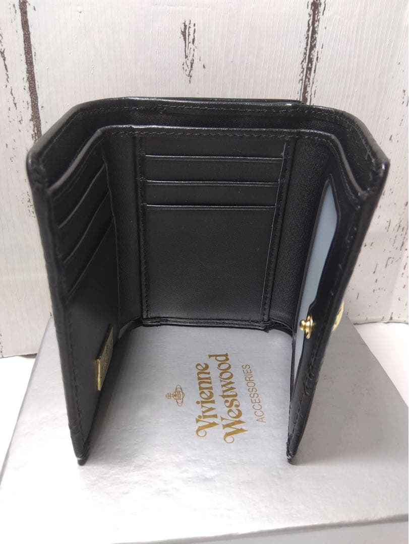 【ショッパー付き】Vivienne Westwood 三つ折財布ブラック　マット