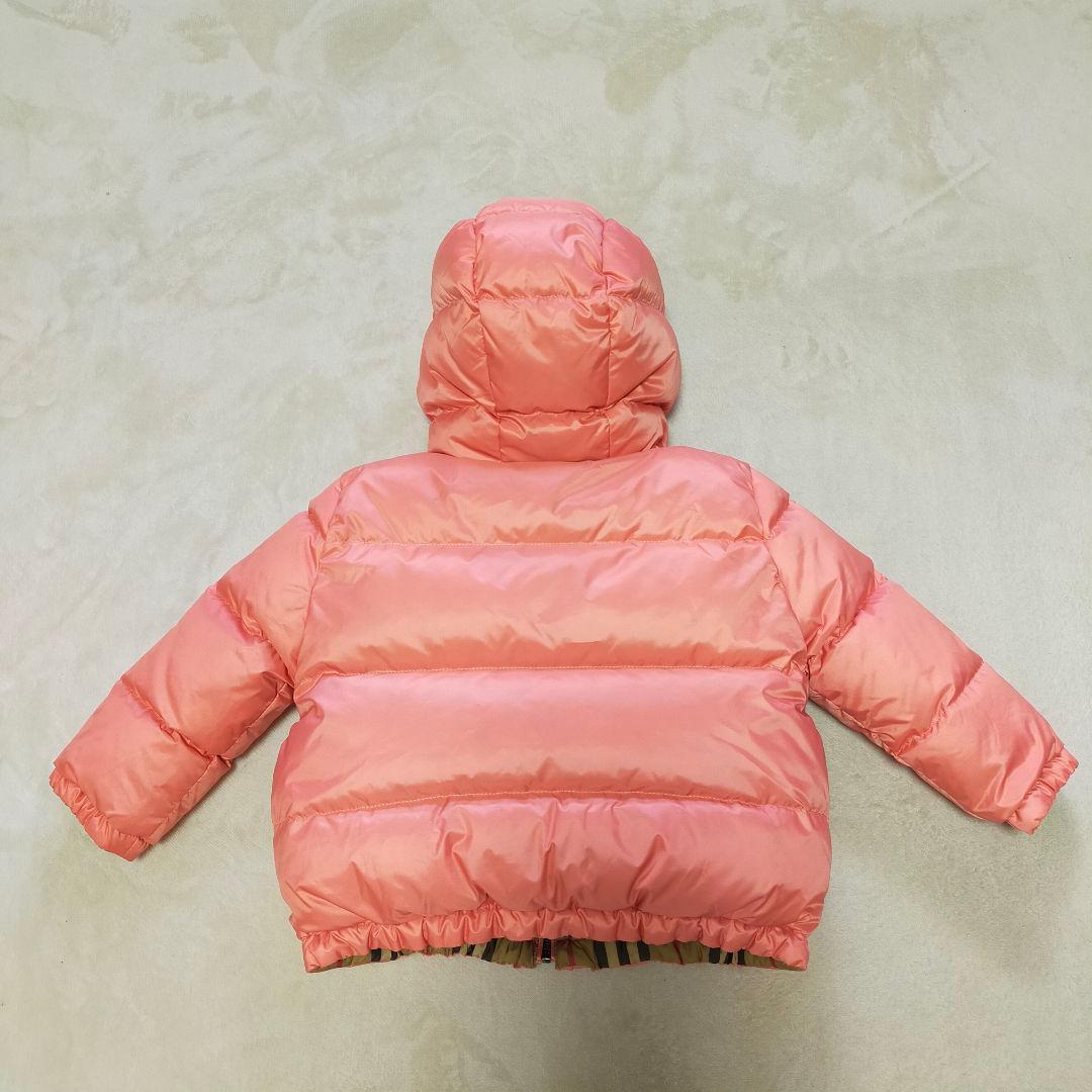 美品　BURBERRY　2Y92cm　リバーシブル　ダウンジャケット