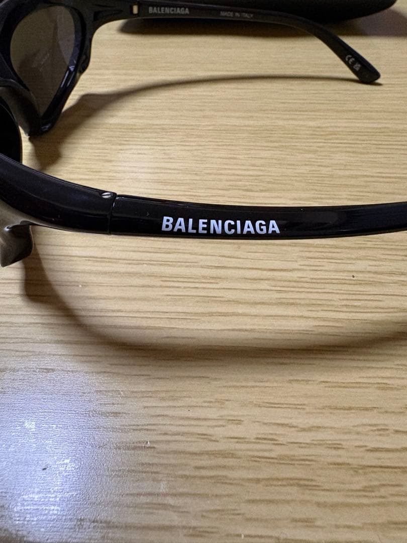 Kent様 balenciaga BAT RECTANGLE サングラス