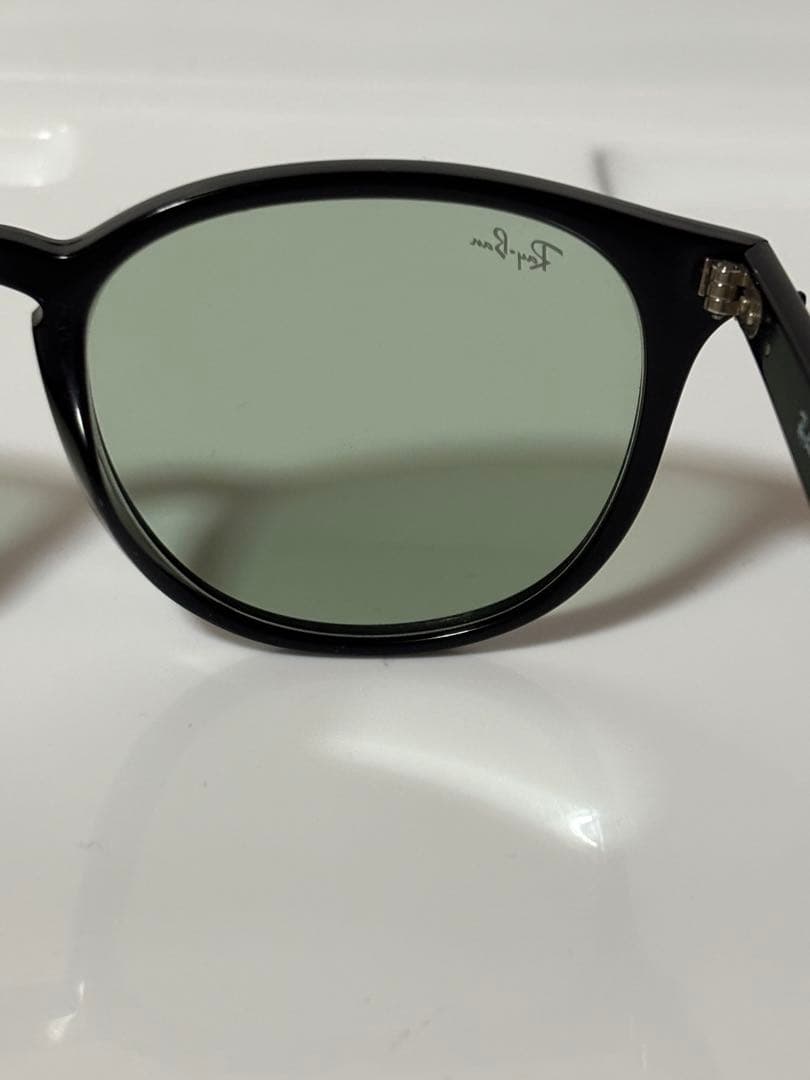 ★ほぼ未使用★ RB4259-F 601/2★大人気モデル★レイバン★