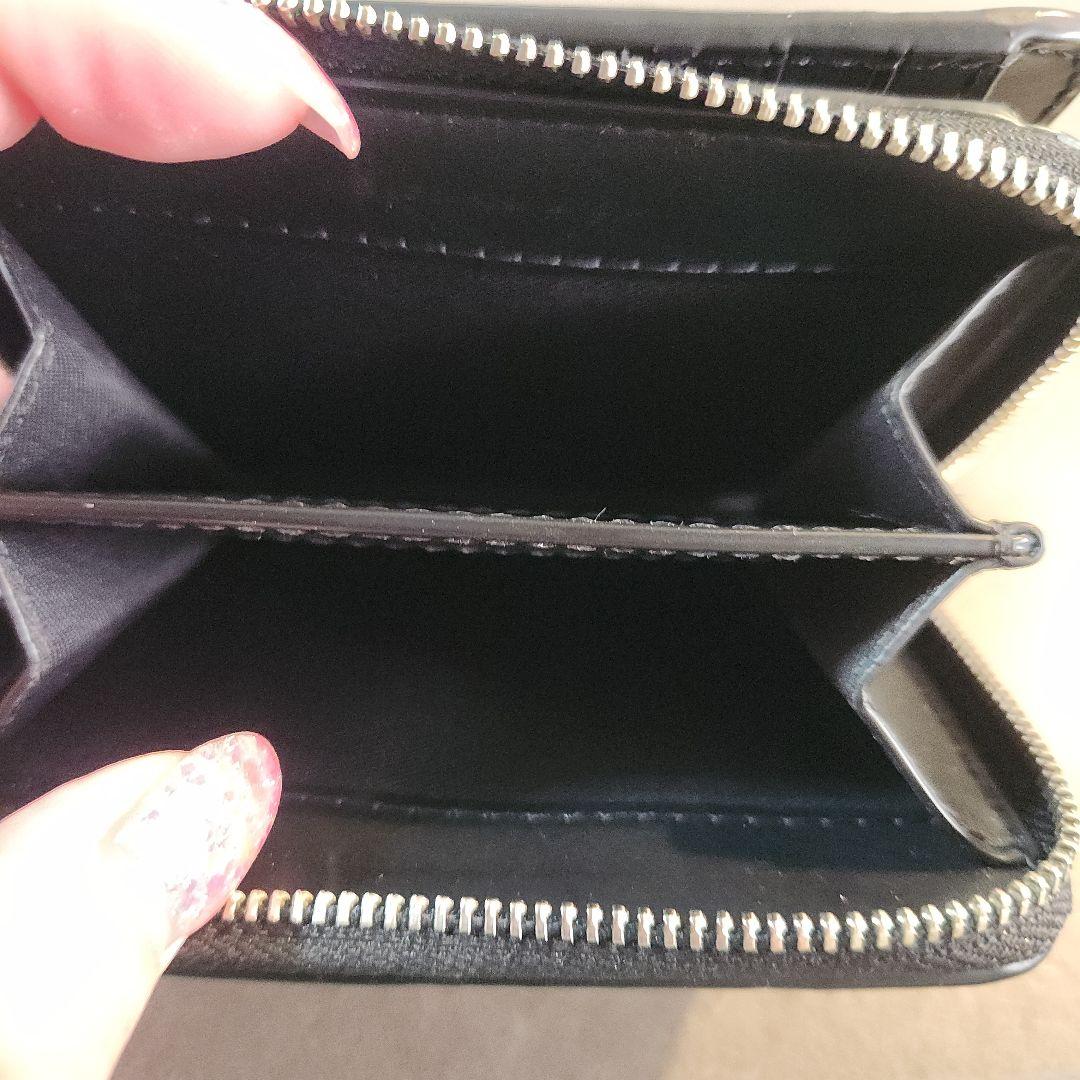 ♡*︎様 気まぐれのお値下げMARC JACOBS ステッカー風二つ折り財布