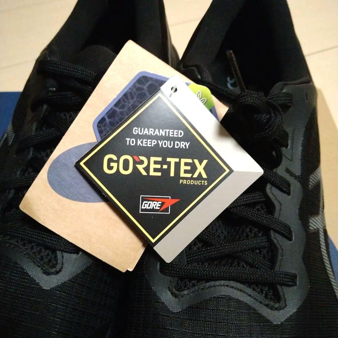 【新品・タグ付】ASICS GORE-TEX スニーカー 28cm ブラック