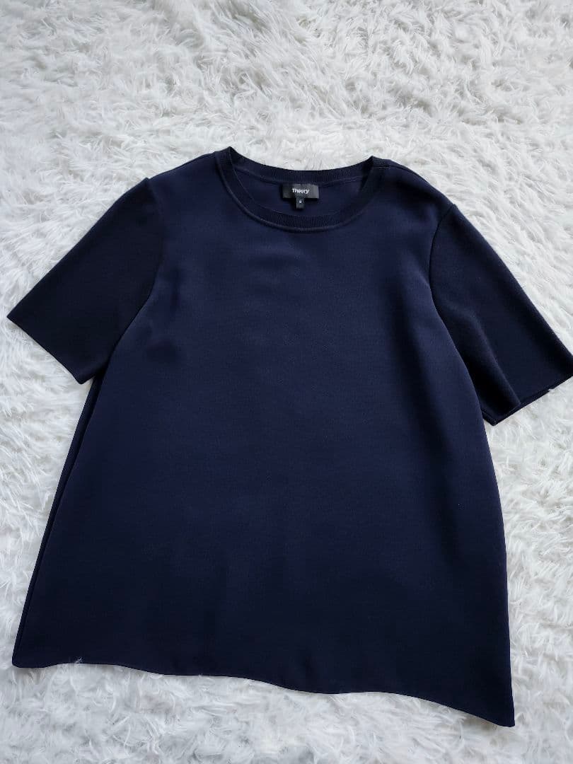 美品　セオリー　近年モデル　 Crepe Combo プルオーバーブラウス　紺