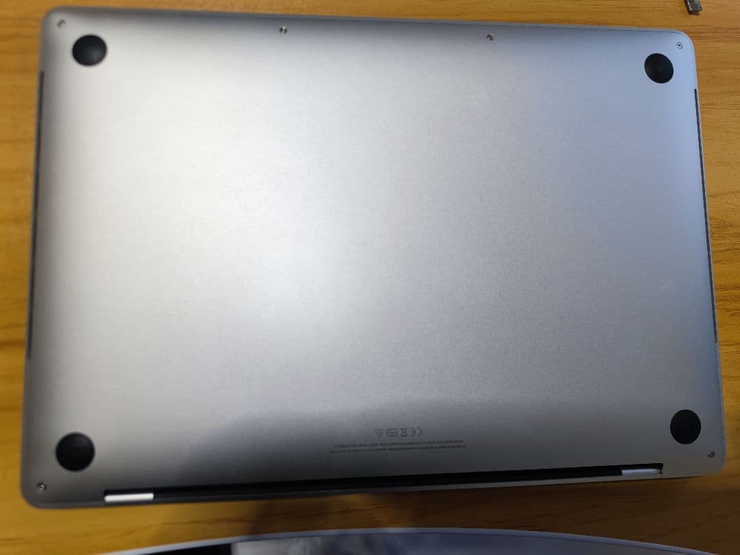 MacBook Pro 16GB/512GB シルバー