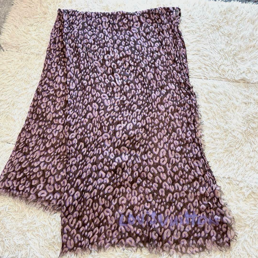 LOUIS VUITTONルイヴィトン　レオパード　大判ストール　カシミヤシルク