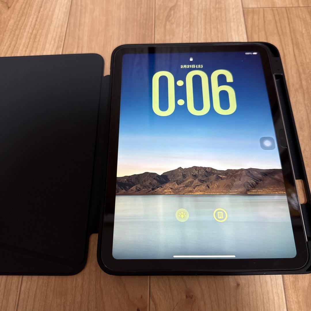 iPad 128GB (A16) Wi-Fi + ESR保護フィルム