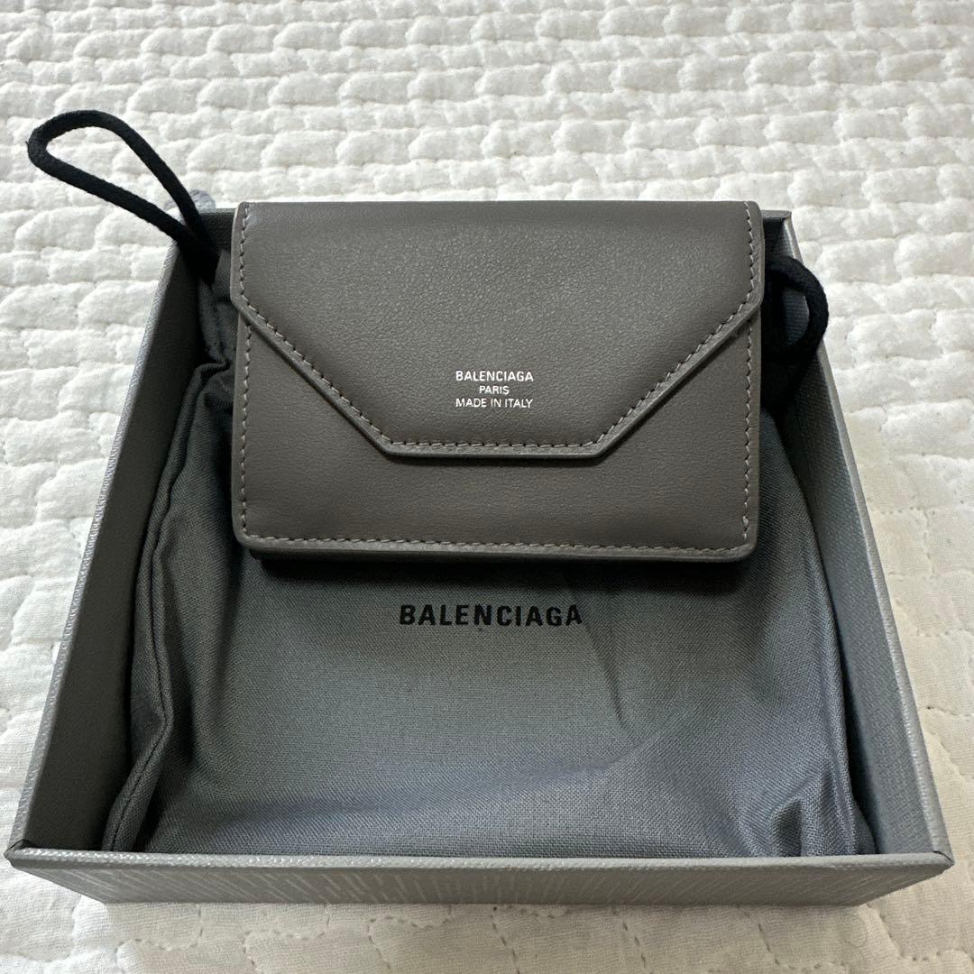 BALENCIAGA バレンシアガ　エンベローブ　ミニウォレット　三つ折り財布