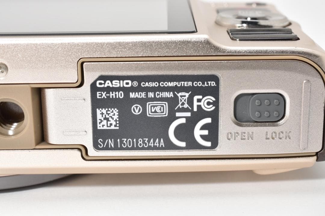 ■ 美品 ■ カシオ　CASIO EXILIM EX-H10 安心の動作確認済品